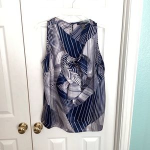 Pretty navy,silvery white sleeveless top